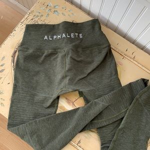 Alphalete Revival Legging Urban Green